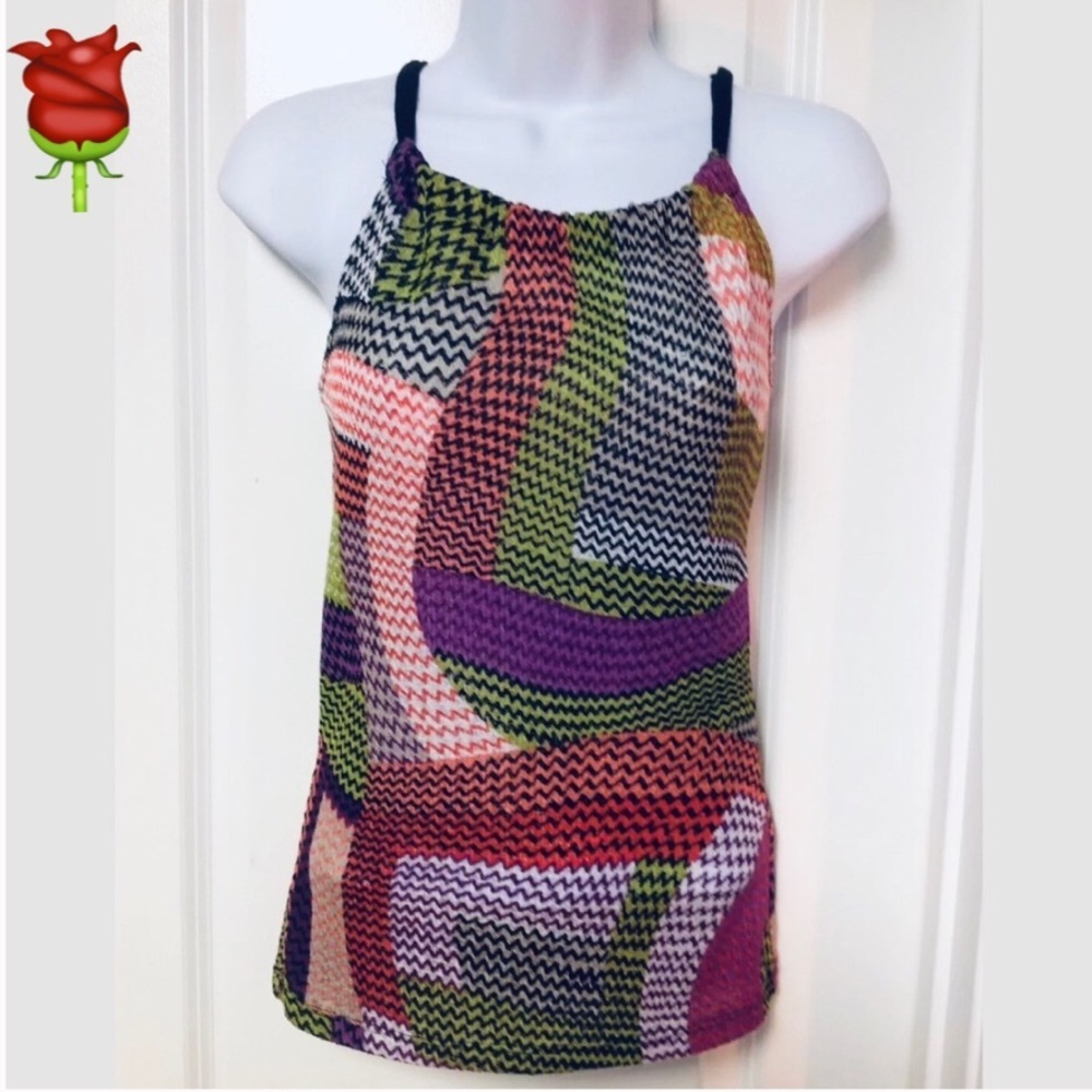 5th Culture Zigzag Criss Cross Back Tank Top Small